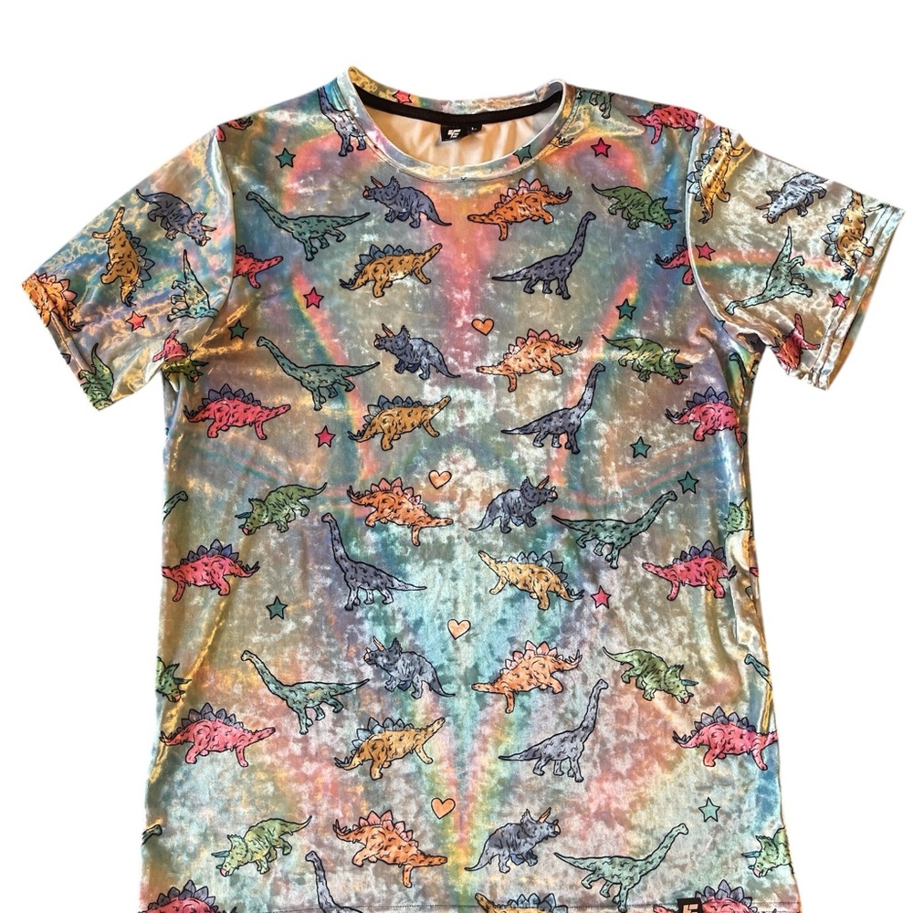 Vibrant Short Sleeve Tee with Colorful Abstract Print